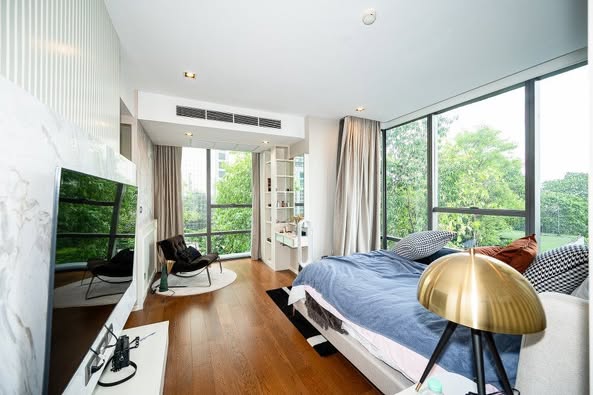 bedroom of The Bangkok Sathorn