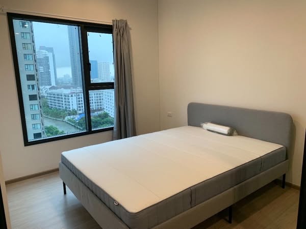 bedroom of THE BASE Phetchaburi-Thonglor เดอะ เบส เพชรบุรี – ทองหล่อ