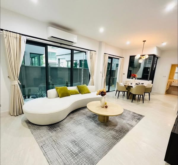 living room of The Eight Chatuchak Ratchada Private Luxury Home