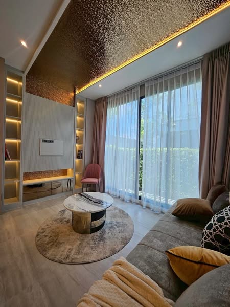 living room and bedroom of The Gentry Cultivar Rama 9 (เดอะ เจนทริ คัลทิวาร์ พระราม 9)