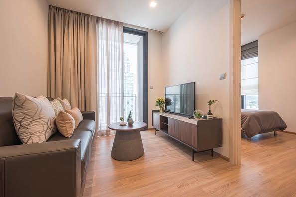 living room and bedroom of THE LINE Phahon-Pradipat