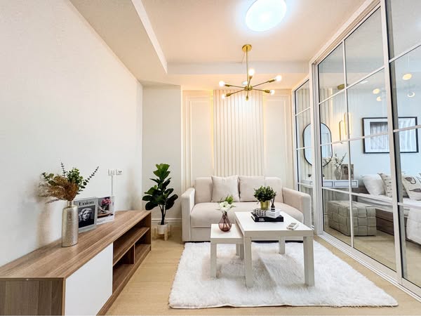living room of The Log 3 Condominium