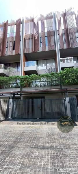 The Park Lane Sukhumvit 105
