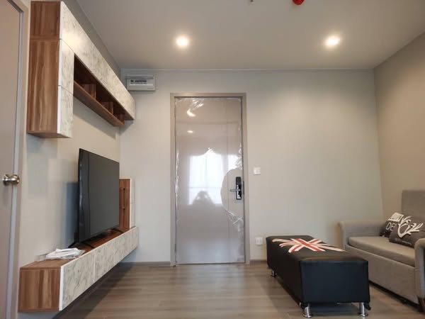 bedroom and living room and room interior of The Politan Aqua