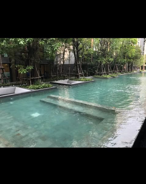 pool of VTARA36 Condominium