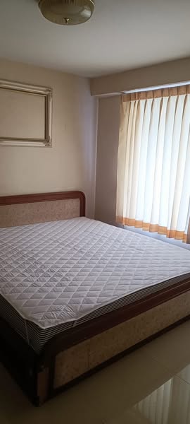 bedroom of Waterford Royal Suites