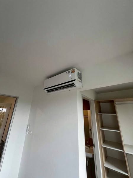 bathroom of เสนา อีโค ทาวน์ รังสิต – สเตชั่น | SENA Eco Town Rangsit – Station