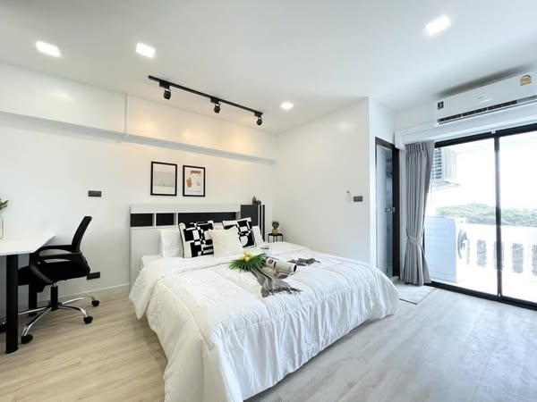 bedroom of Angket Pavilion