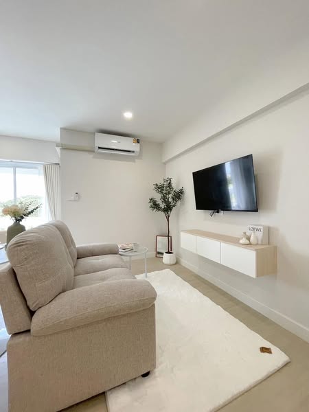 living room of Angket Pavilion