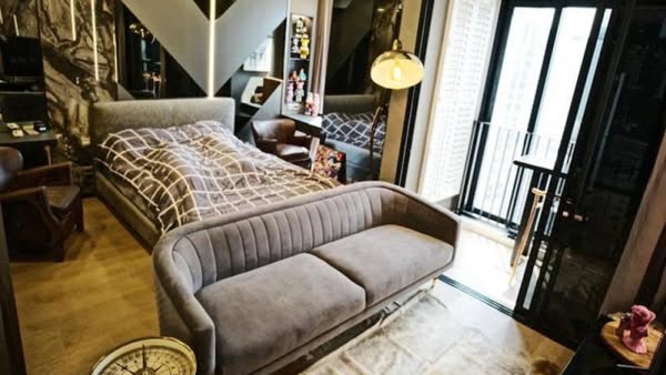 living room and bedroom of Ashton Chula-Silom