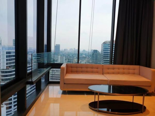 living room of Ashton Silom