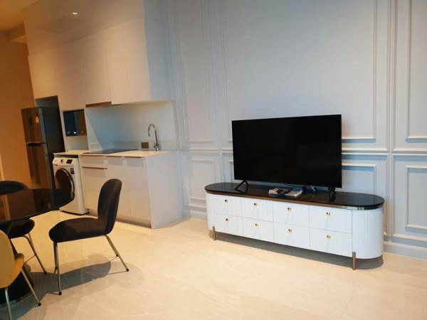living room of Ashton Silom
