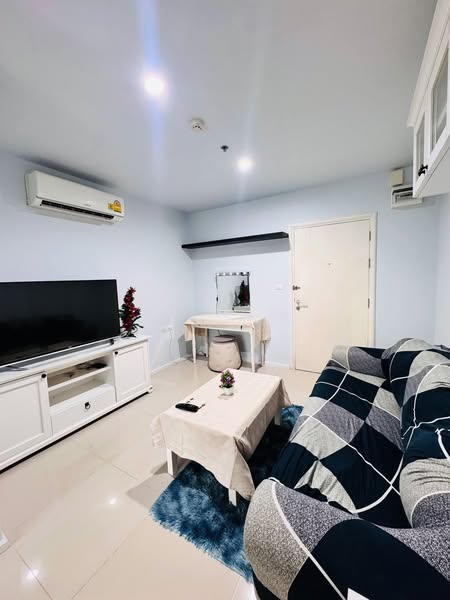 bedroom of Aspire Sukhumvit 48