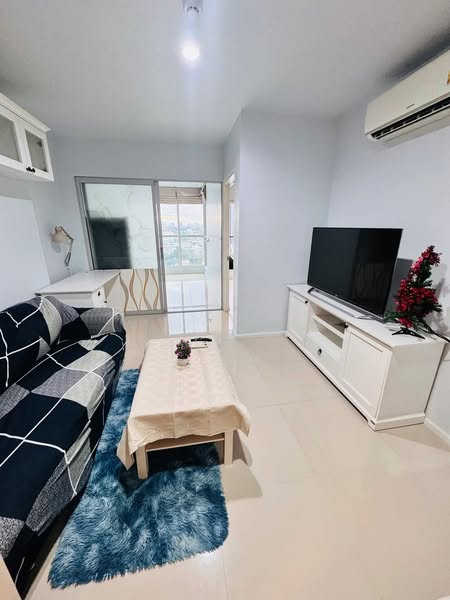 living room of Aspire Sukhumvit 48