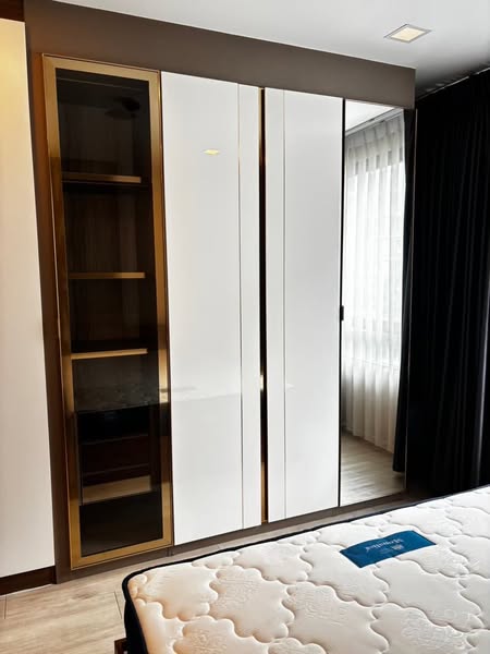 bedroom and room interior of Atmoz Ladprao 71