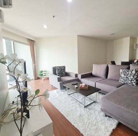 living room of Belle Grand Rama 9