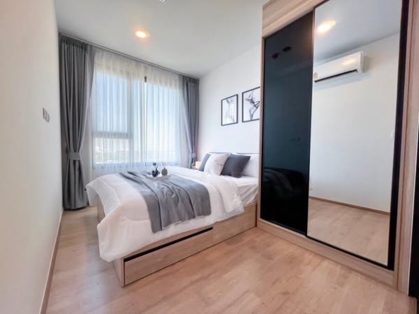 bedroom and room interior of Chewathai Kaset-Nawamin