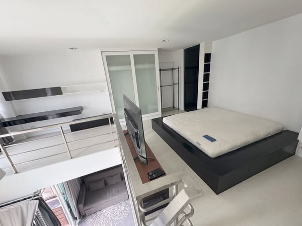 bedroom of D65 Condominium