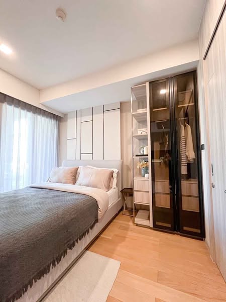 bedroom and room interior of Fynn Sukhumvit 31