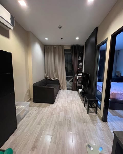living room of Ideo Mobi Rama 9