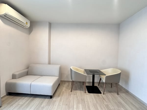 Ideo Mobi Sukhumvit Eastpoint