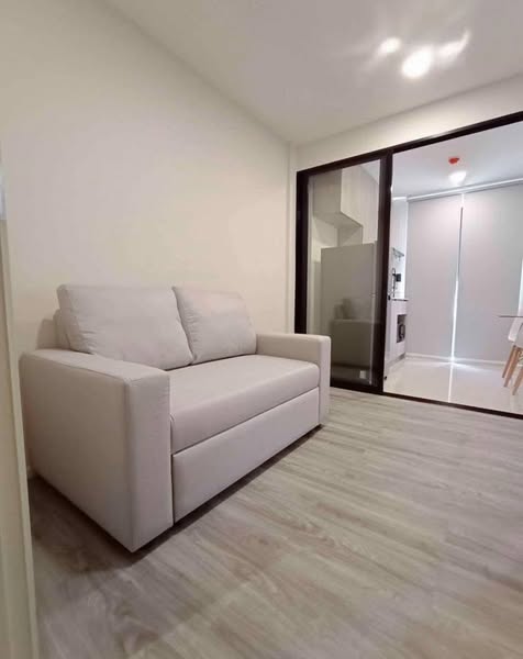 living room and room interior of IKON SUKHUMVIT 77 CONDOMINIUM