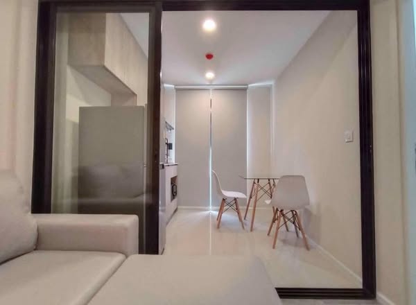 room interior of IKON SUKHUMVIT 77 CONDOMINIUM