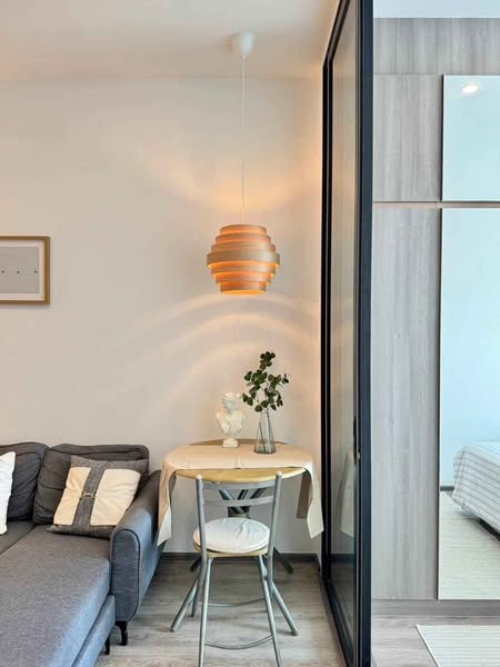living room and room interior of KnightsBridge Prime Onnut