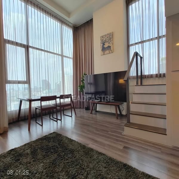 living room of KnightsBridge Space Rama9