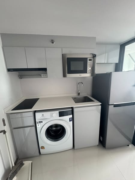 KnightsBridge Space Sukhumvit-Rama 4