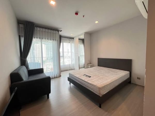 bedroom of Life Asoke – Rama 9