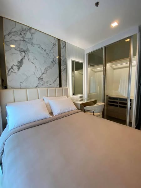 bedroom of Life Asoke – Rama 9