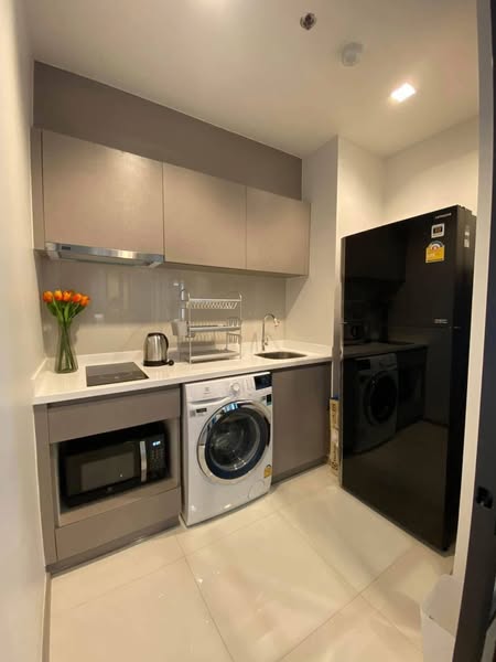 Life Asoke – Rama 9