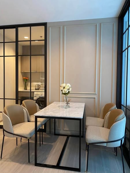 room interior of Life Asoke – Rama 9