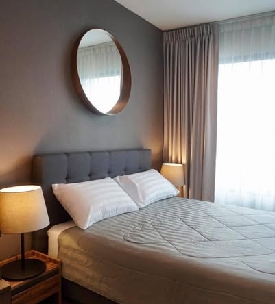 bedroom of Life One Wireless