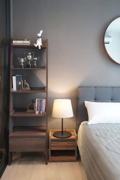 bedroom of Life One Wireless