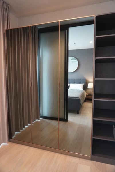 bedroom and room interior of Life One Wireless