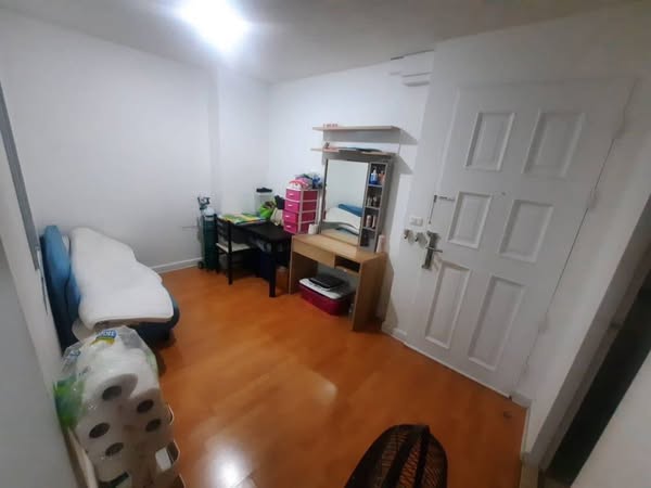 bedroom of Life@Phahon18 ไลฟ์ แอท พหล 18