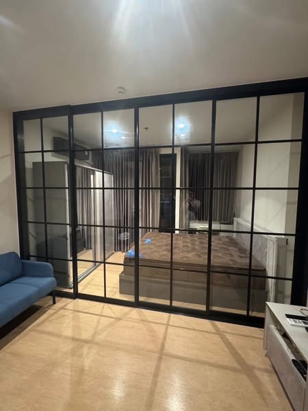 bedroom and room interior of Maru Ladprao 15 : มารุ ลาดพร้าว 15