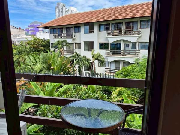 Meow’s Rentals at Diana Estate Condominium