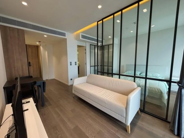 living room and bedroom and room interior of MUNIQ Sukhumvit 23