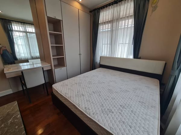 bedroom of Narasiri Pattanakarn-Srinakarin
