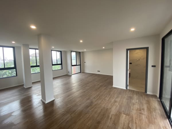 room interior of โครงการ นีโอสเปซแอทเวิร์ค (Neo Space@Work) ลาดพร้าว 41 แยก 16