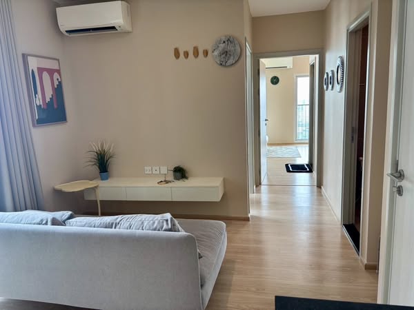 bedroom and living room of Noble Revolve Ratchada 2
