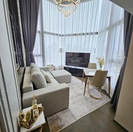 living room of Park Origin Chula-Sam Yan