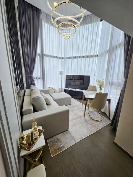 living room of Park Origin Chula-Sam Yan