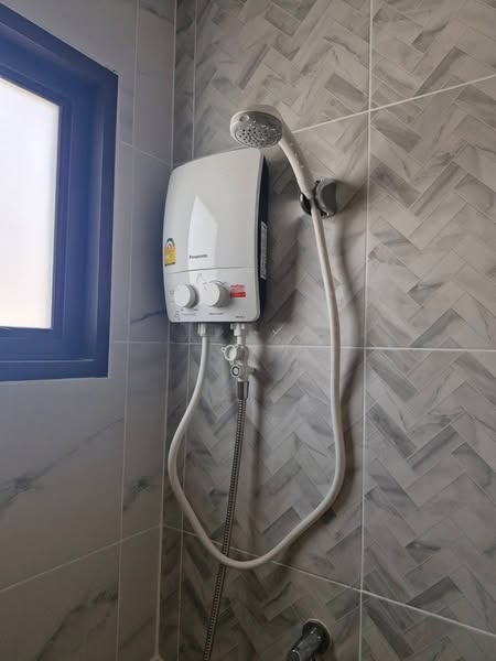 bathroom of Pleno Phahonyothin 54/1