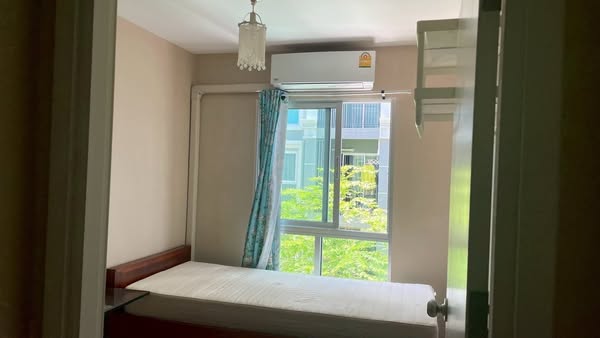 bedroom and room interior of PLUM CONDO CHAENGWATTANA STATION พลัม คอนโด แจ้งวัฒนะ สเตชั่น