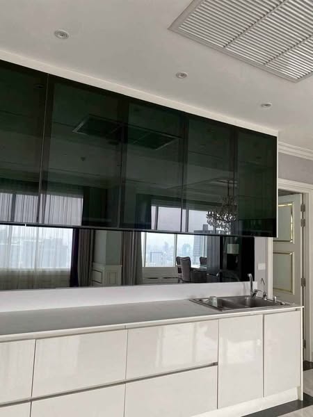 room interior and bathroom and kitchen of Q Asoke