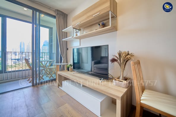 living room and bedroom of Q Chid Lom – Phetchaburi